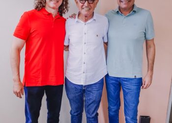 Cícero Lucena lidera todos os cenários para o Governo do Estado em 2026, aponta Instituto DataTrends