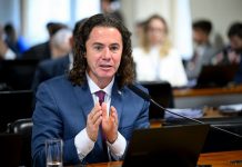 Veneziano ressalta alcance e benefícios da isenção do Imposto de Renda aprovada pelo Senado: “significa justiça tributária”