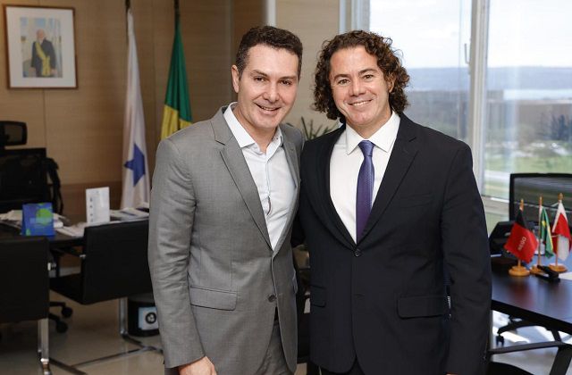 57ec739a-de7f-4f60-9933-29bec585b44c