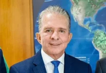 Nabor renuncia ao cargo neste sábado para disputar o Senado