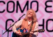 Humberto Gessinger volta ao Spazzio, com o show Acústicos Engenheiros do Hawaii, nesta sexta-feira
