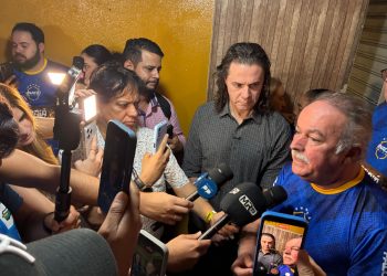 Veneziano fortalece a pré-campanha recebendo o apoio à reeleição do deputado estadual Inácio Falcão