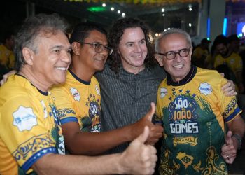 Do Sertão ao Brejo: Cícero participa de festejos juninos em Esperança e Teixeira e amplia base de apoio