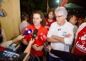 Veneziano participa da convenção do PT e agradece ao presidente Lula e aos militantes o apoio à sua reeleição
