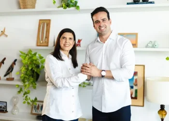 Lucas Ribeiro anuncia Lígia Feliciano como candidata a vice-governadora da Paraíba