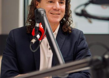 Justiça concede Direito de Resposta a Veneziano e determina que Folha de S. Paulo restabeleça a verdade